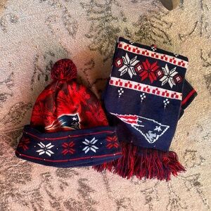 New England Patriots light up scarf and hat
